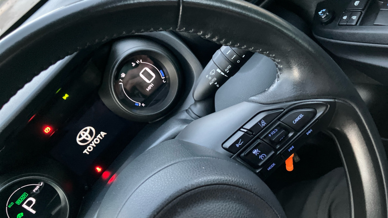 Toyota Yaris 1.5 Hybrid Design 5dr CVT Hybrid Hatchback